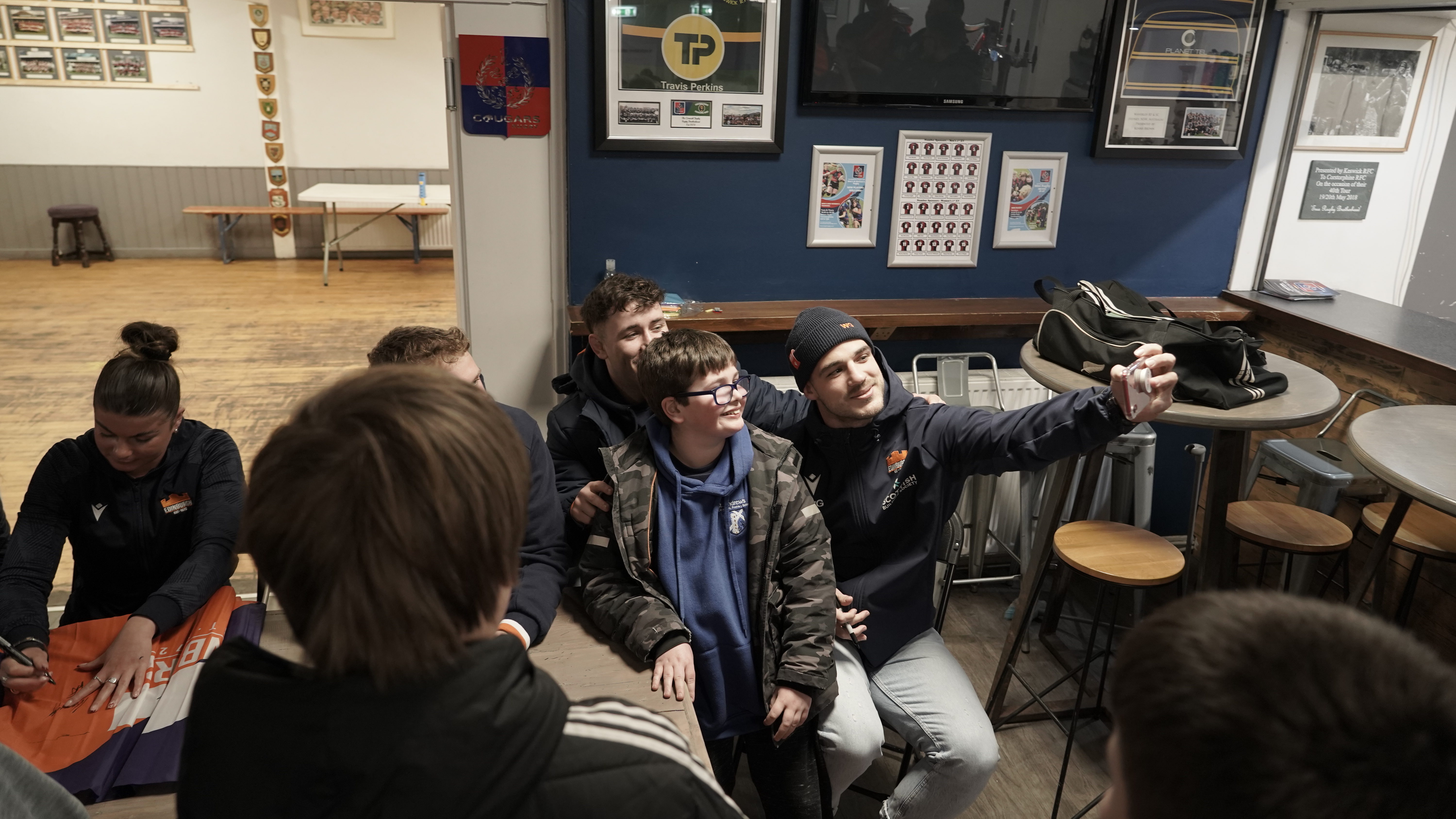 Background image: Edinburgh Rugby Winger Wes Goosen Donates Prize Money to Local Club