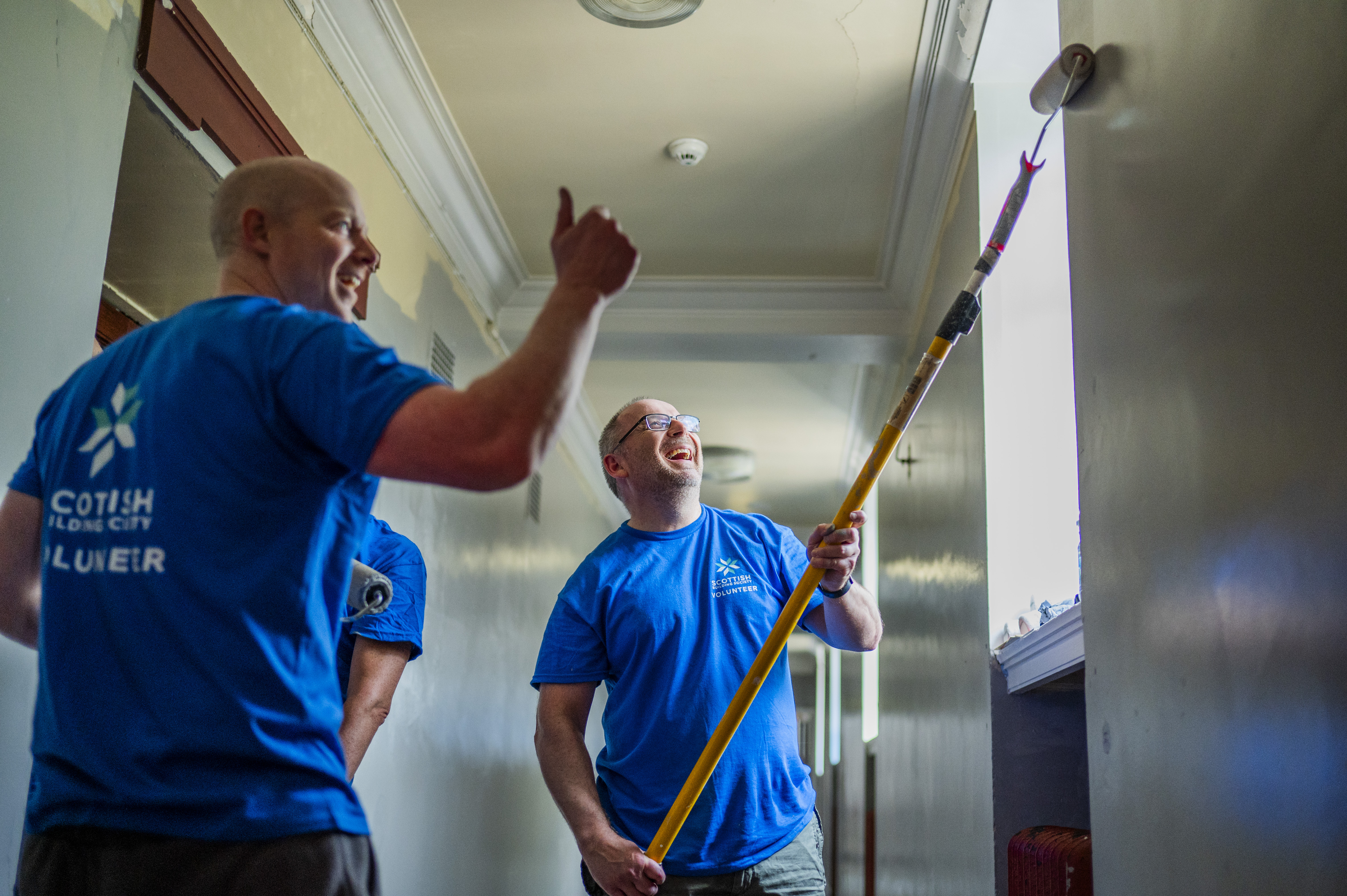 Background image: Painting the town (hall) 